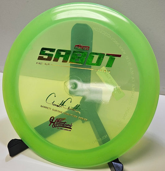 Hyzerbomb Recon Flat Top Sabot - First Run - Garret Gurthie Signature Edition.